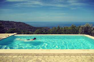 Swimming pool luxury rental villa in Deia Mallorca