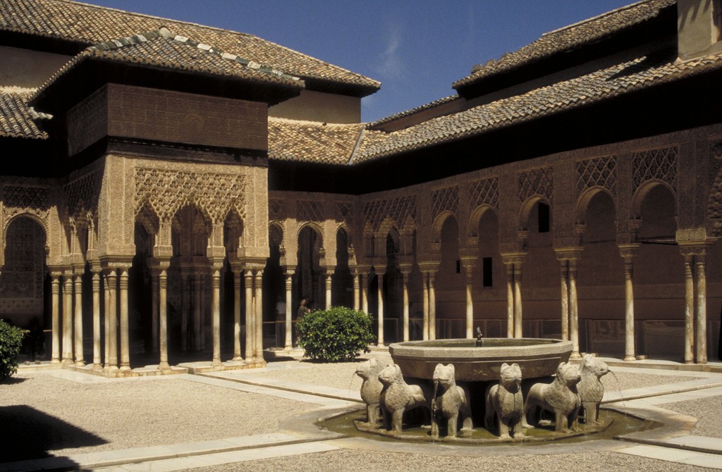 11 Reasons Why You Have to Visit Alhambra Palace - Driftwood Journals