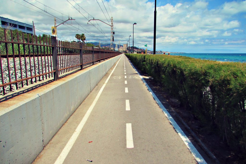 The yellow brick road - Cycling along the coast from Barcelona to Badalona and Mataro