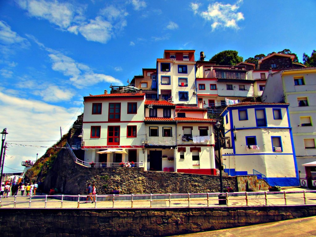 cudillero-fishing-village-in-asturias