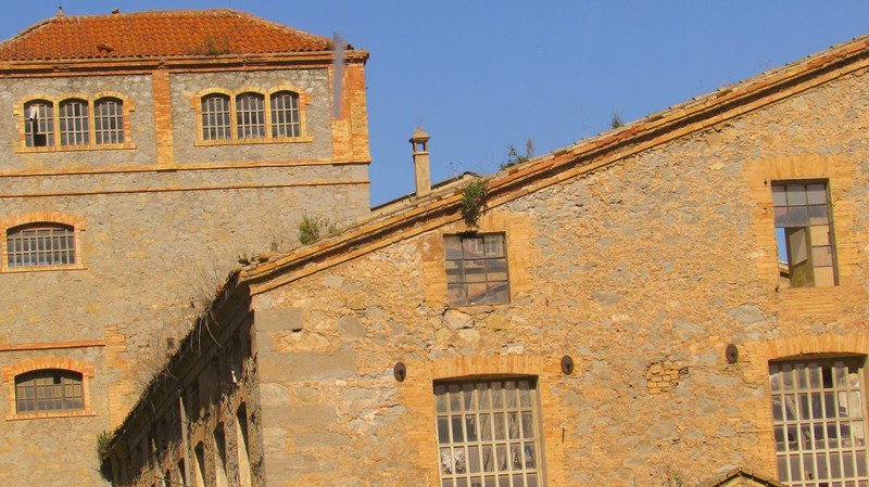Ghost towns and factories outside of Barcelona