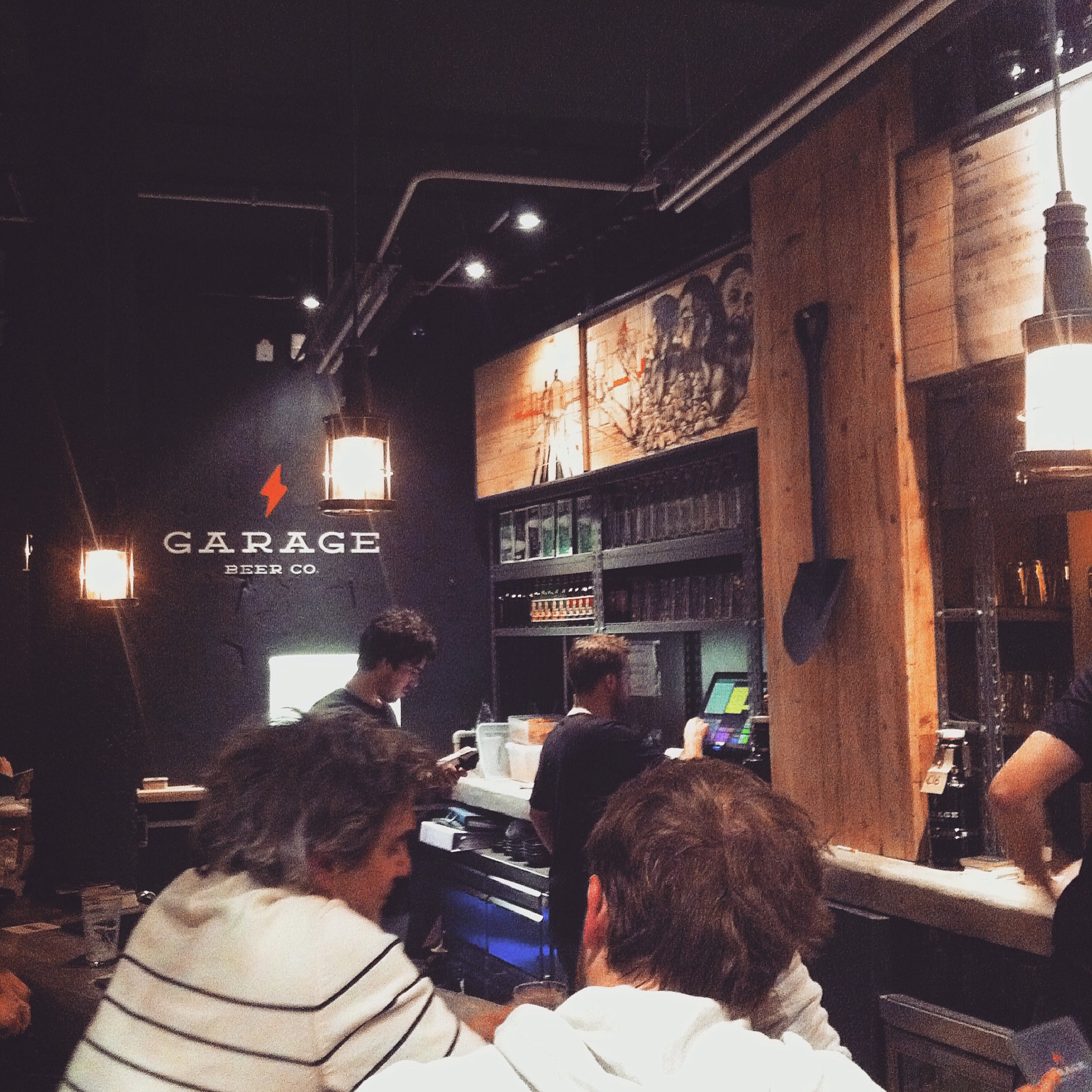 Garage Beer Co. Brewpub Craft beer bar Barcelona