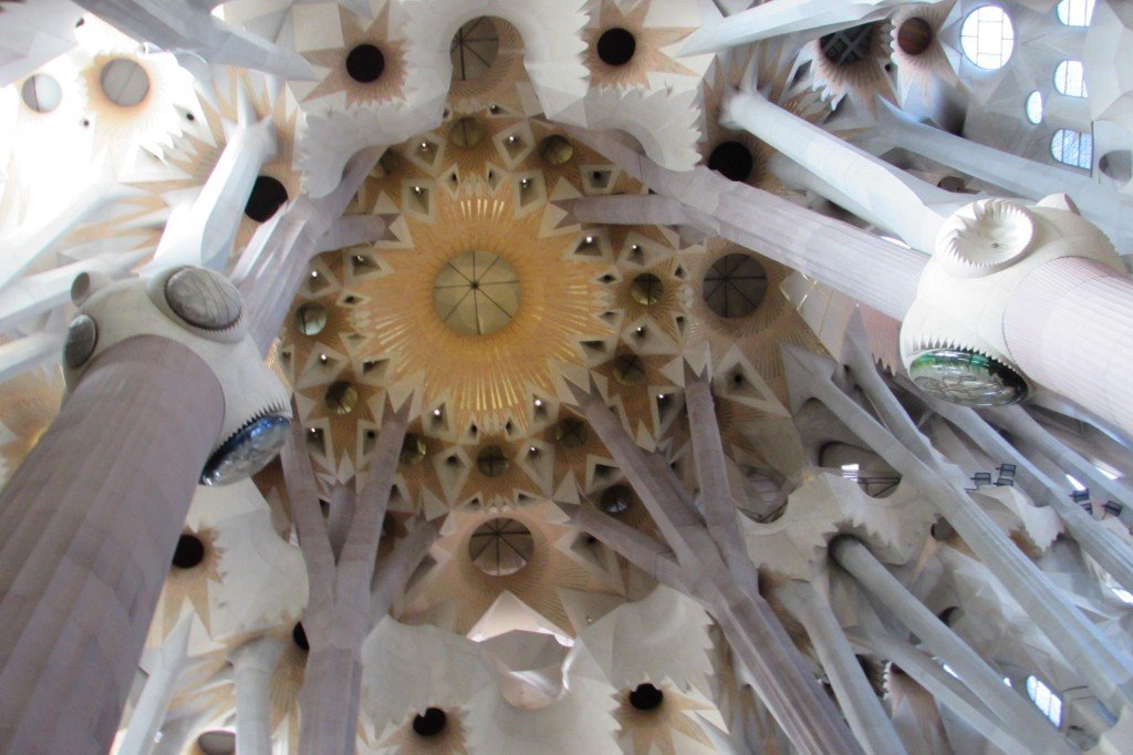 The ceiling of La Sagrada Familia in Barcelona interior)