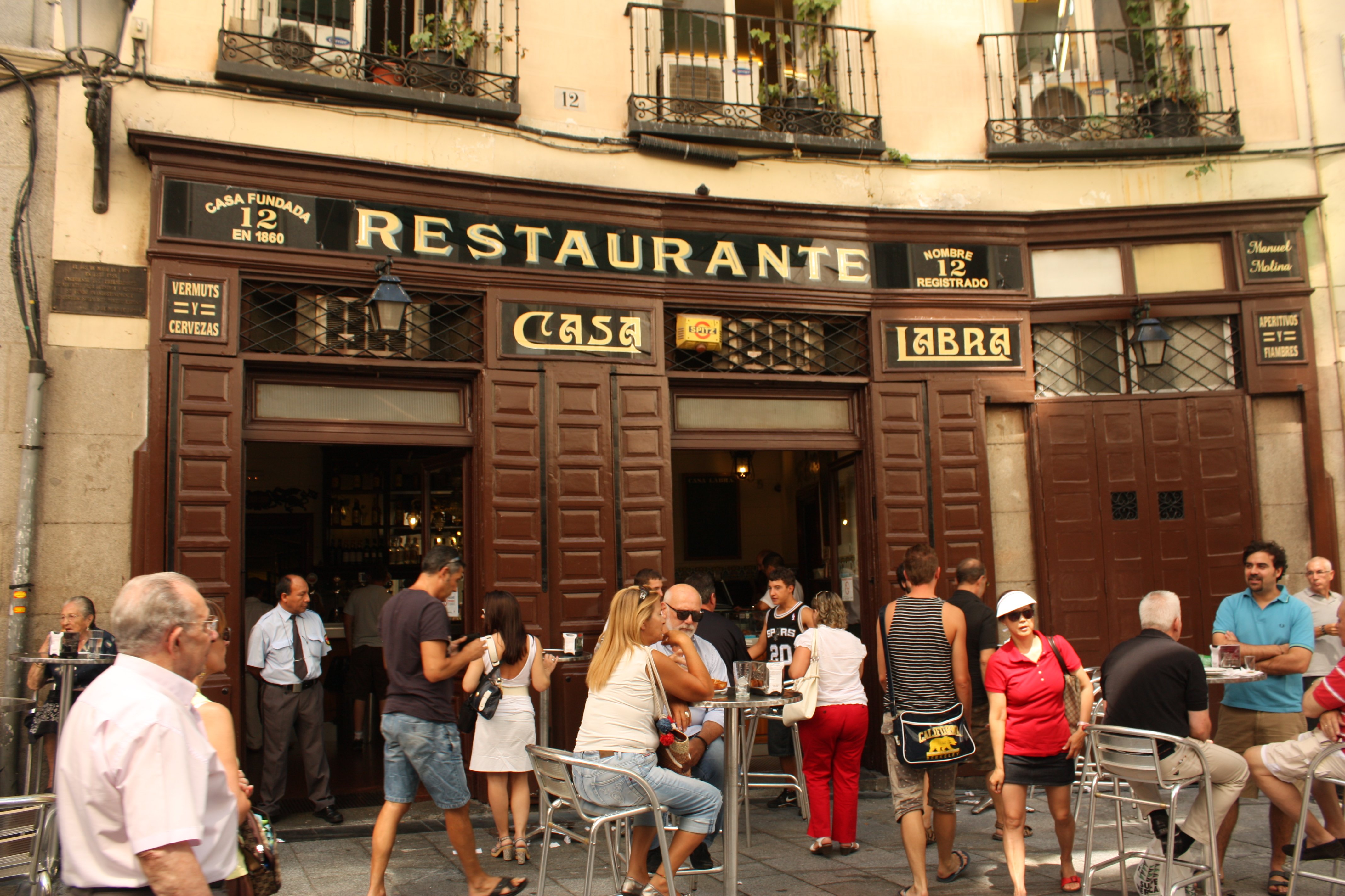 Casa Labra Calle de Tetuán, 12, 28013 Madrid