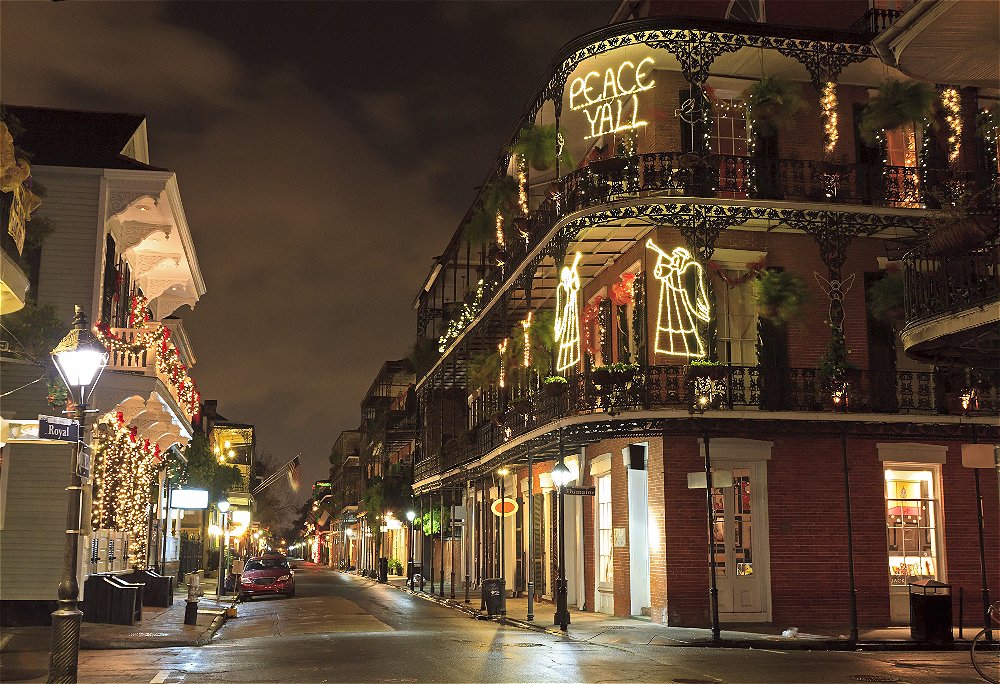 New Orleans French Quarter at Night - Tours and Experiences