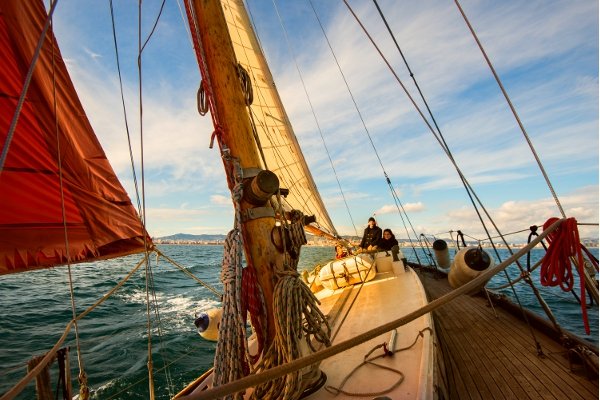 Go sailing in Barcelona with Classic Sail - Vintage Wooden Sailboat in Barcelona