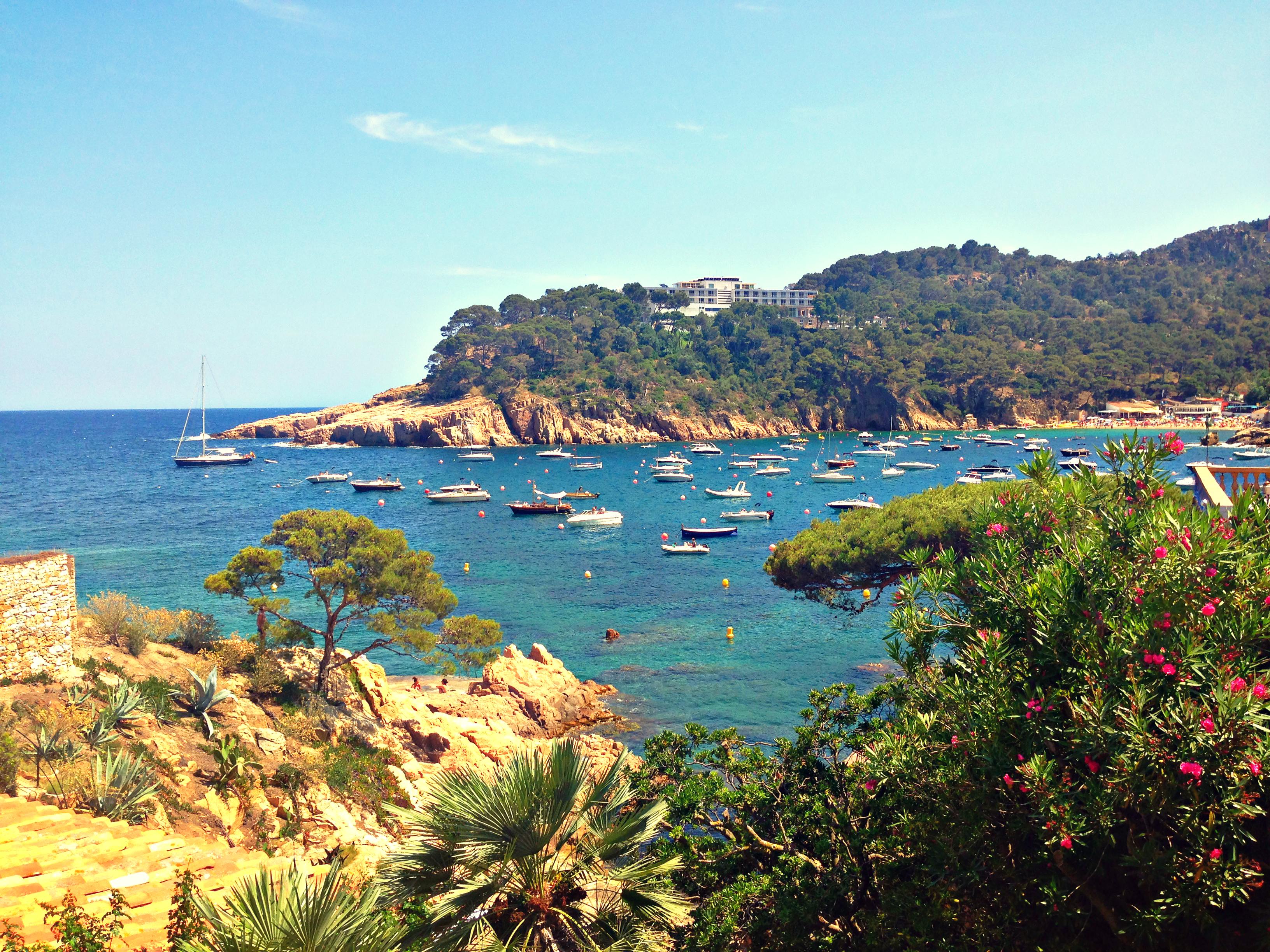 Fornells Cala Costa Brava (Beach Cove)