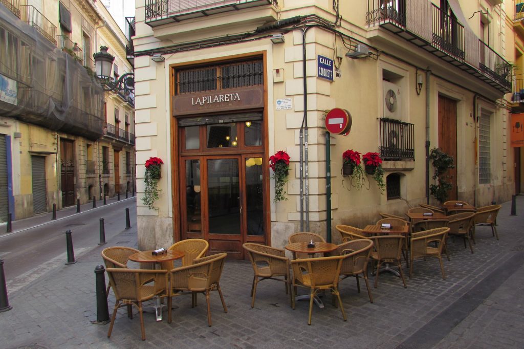 La Pilareta tapas bar in Valencia old town
