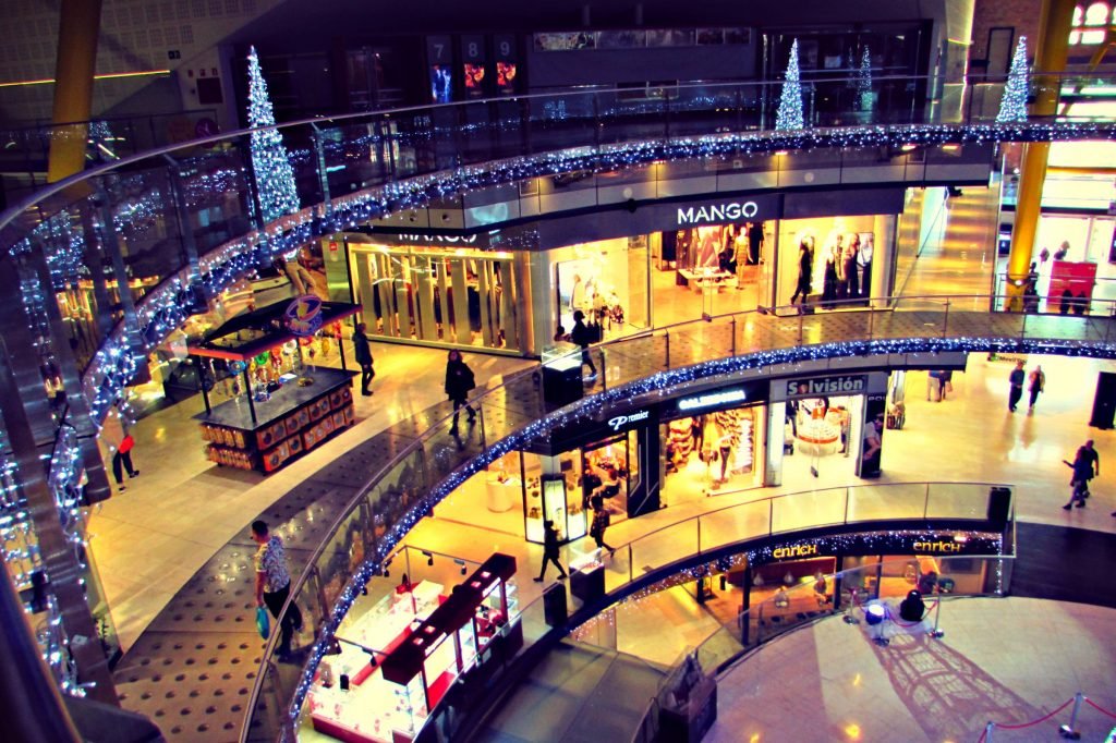 inside-las-arenas-shopping-mall-barcelona