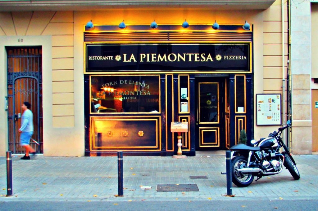 la-piemontesa-pizza-restaurant-in-barcelonas-esquerra-de-leixample-neighbourhood