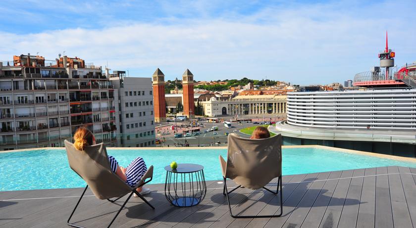 B-Hotel 3-Star rooftop pool Design hotel in Barcelona