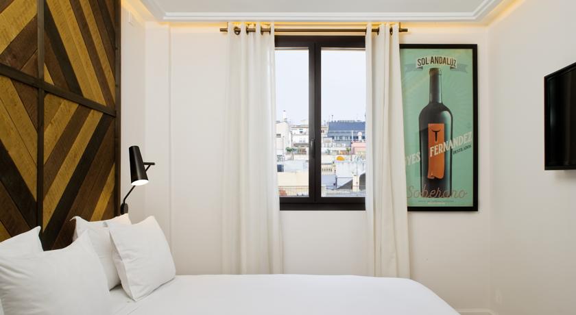 Hotel Praktik Vinoteca 3-star boutique Hotel Barcelona