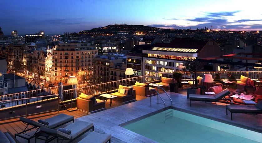 Majestic Hotel ~ Romance and luxury for couples on the trendy Passeig de Gracia in Barcelona Rooftop Swimming Pool