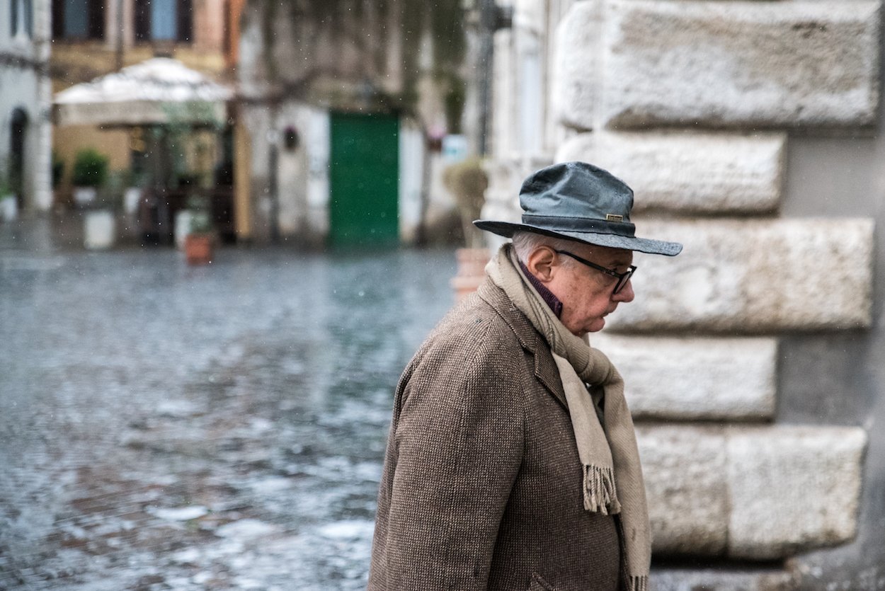 Trastevere working-class neighbourhood in, Rome - by Ben Holbrook