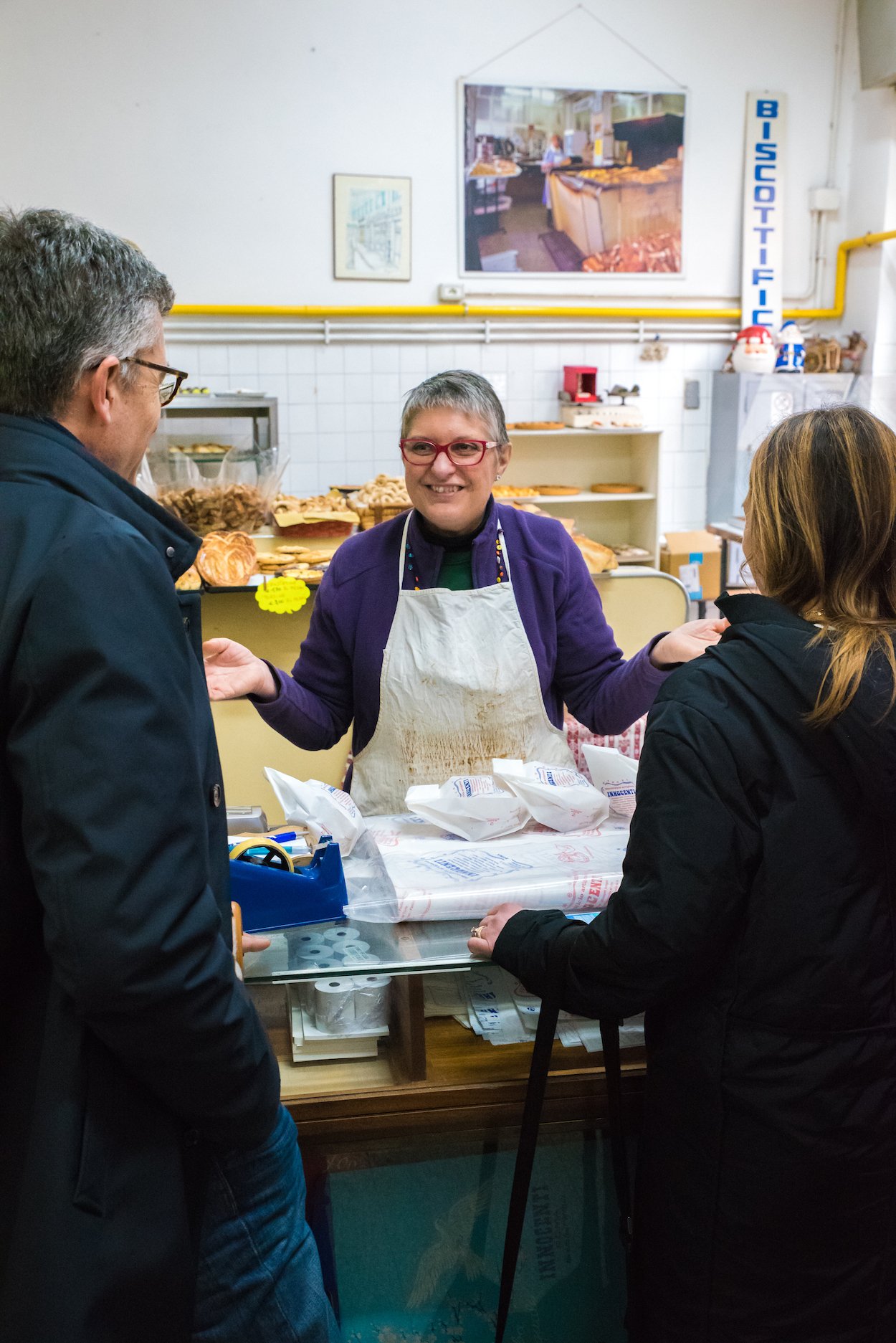  on Eating Italy's 'Trastevere for Foodies' food tour in Rome. 