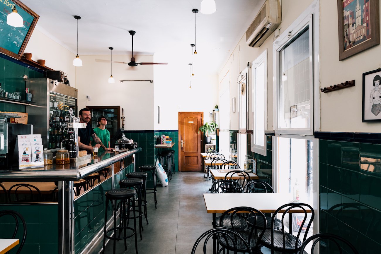 The Pie Shoppe in Gracia, Barcelona The Pie Shoppe, Gracia, Barcelona ~ Handmade Pies, Craft Beer & Moonshine