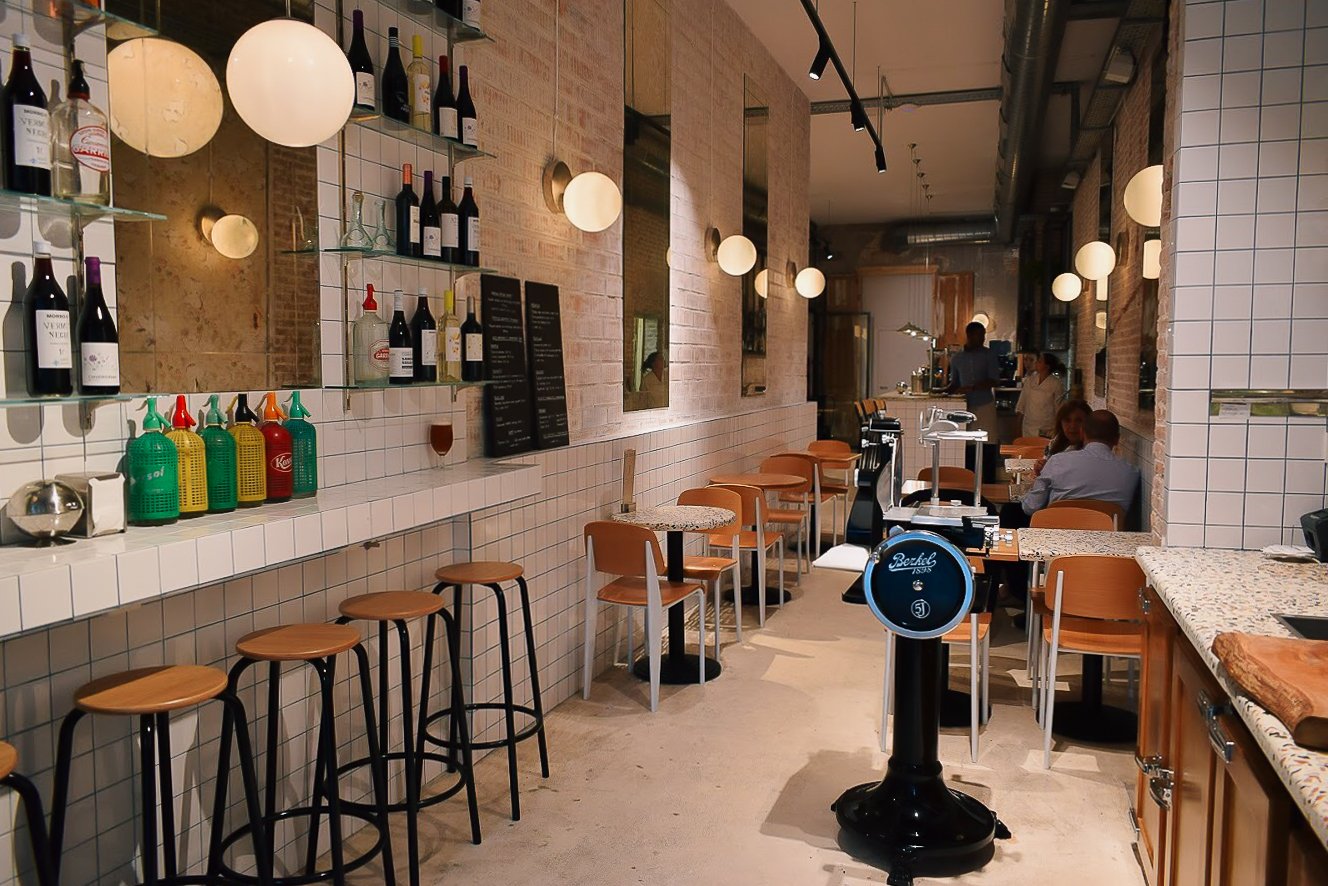 El Sifó d'en Garriga (Eixample) Barcelona