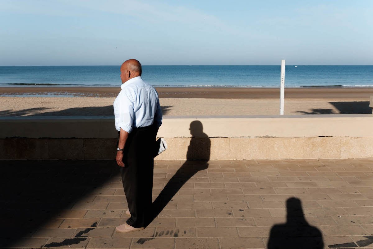 Human sundial in Chipiona - by Ben Holbrook. Human sundial in Chipiona - by Ben Holbrook.