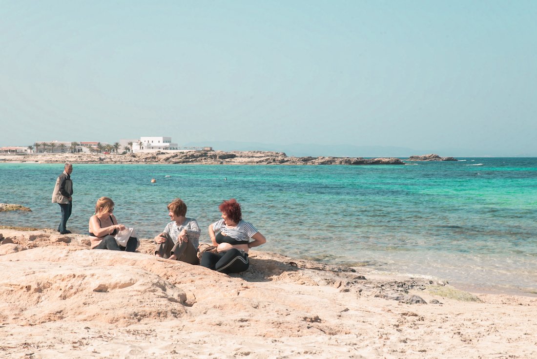 Es Pujols, Formentera - Travel Guide by Ben Holbrook. Es Pujols, Formentera - Travel Guide by Ben Holbrook.