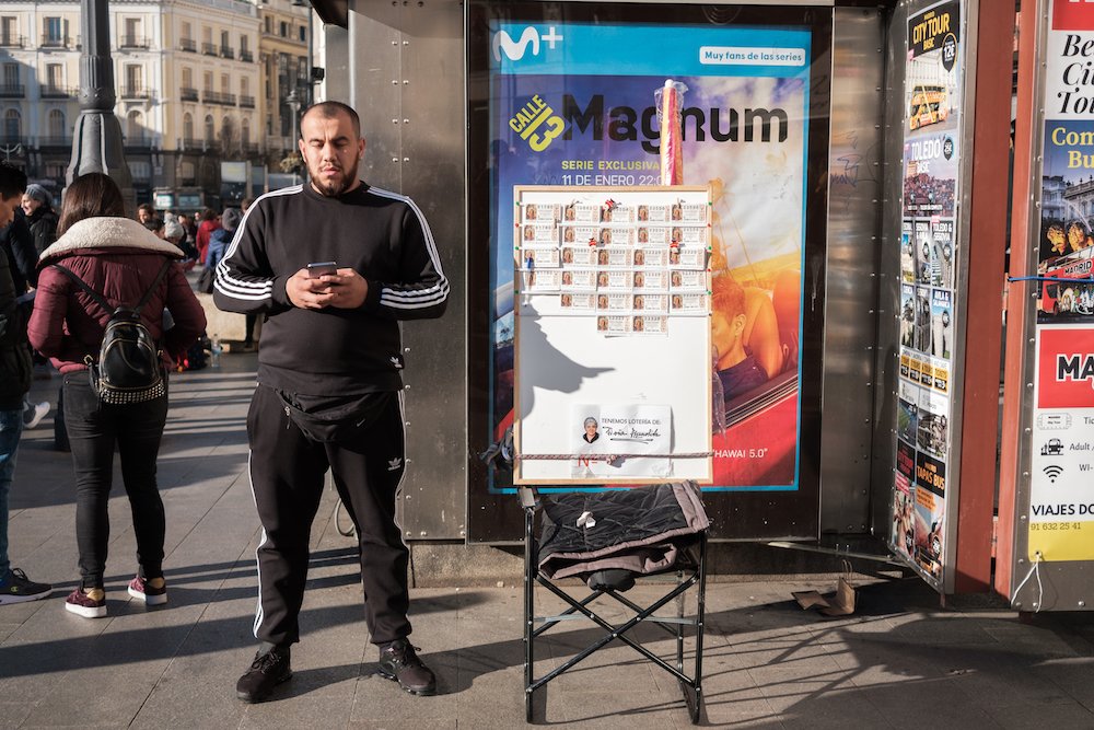 Puerta del Sol, Madrid Street Photography Essay - by Ben Holbrook DriftwoodJournals.com-8834