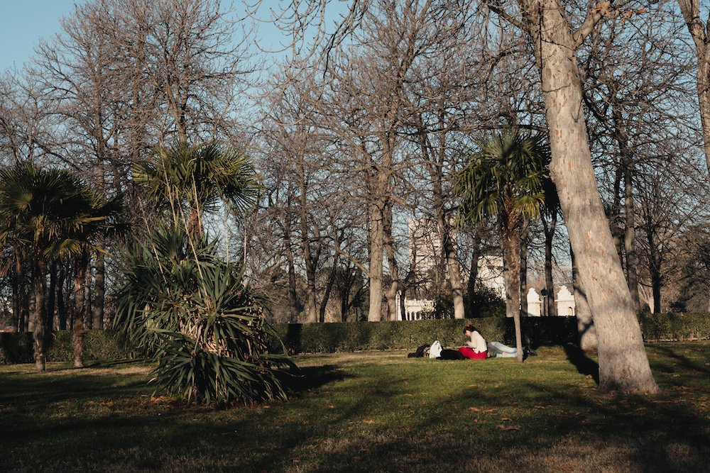 El Retiro Park, Madrid Street Photography Essay - by Ben Holbrook DriftwoodJournals.com-9268