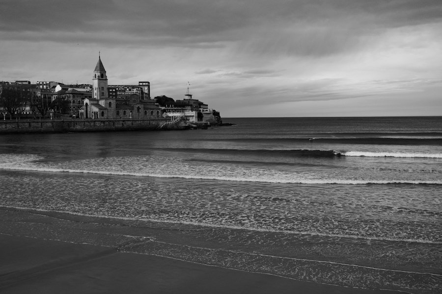 Gijon Carnaval Celebrations, Asturias - by Ben Holbrook from DriftwoodJournals.com-3617