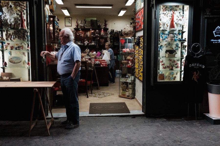 Naples, Italy Tavel Photography By Ben Holbrook from DriftwoodJournals.com-5060