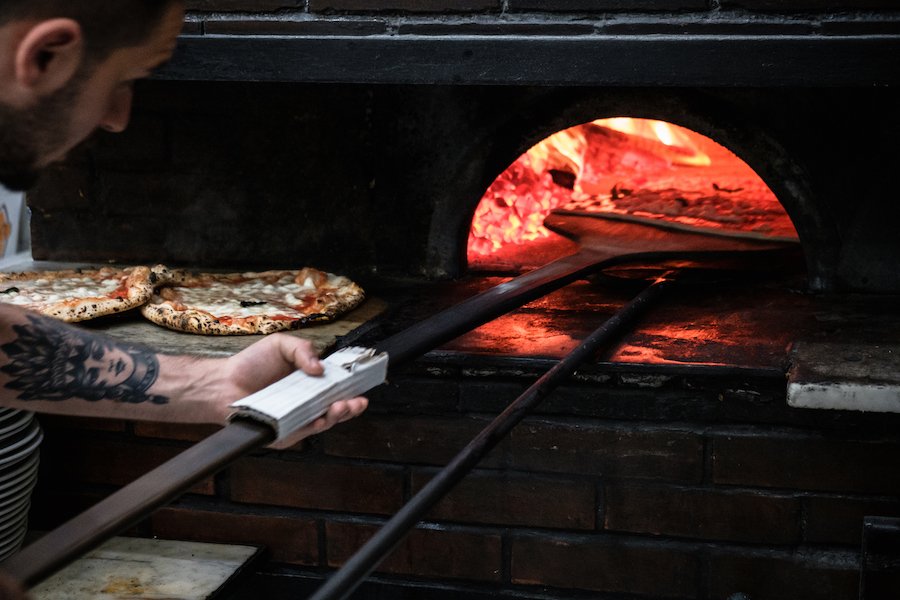 Da Michele Pizzeria, Naples - by Ben Holbrook