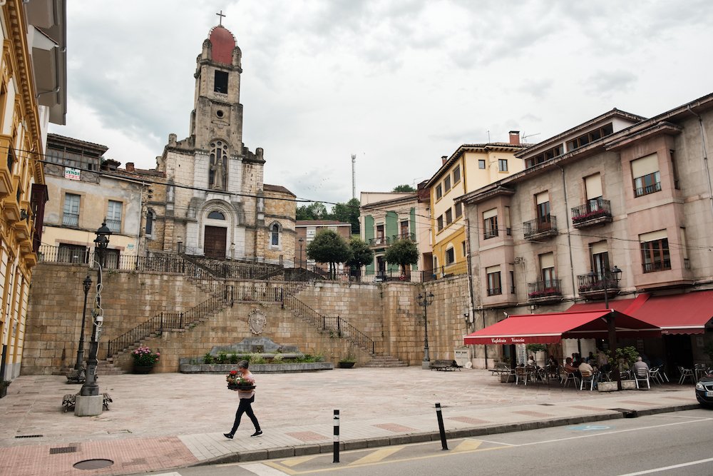 Infiesto, Pilona, Asturias Travel Photography by Ben Holbrook from DriftwoodJournals.com-2192