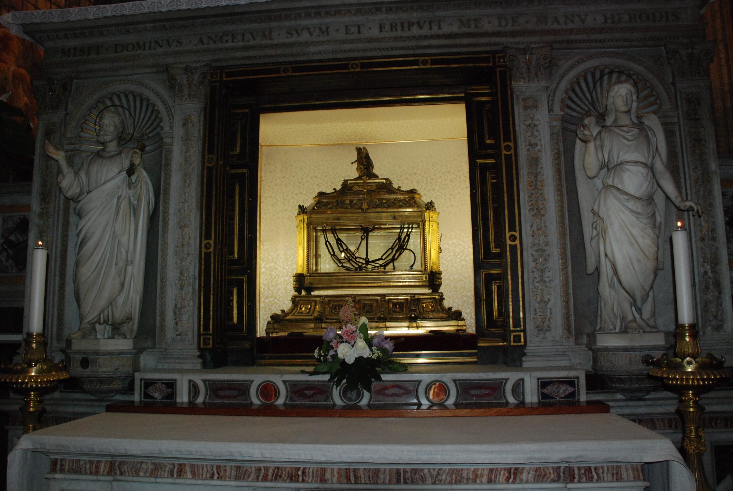 Le_catene_di_San_Pietro_in_Vincoli Rome