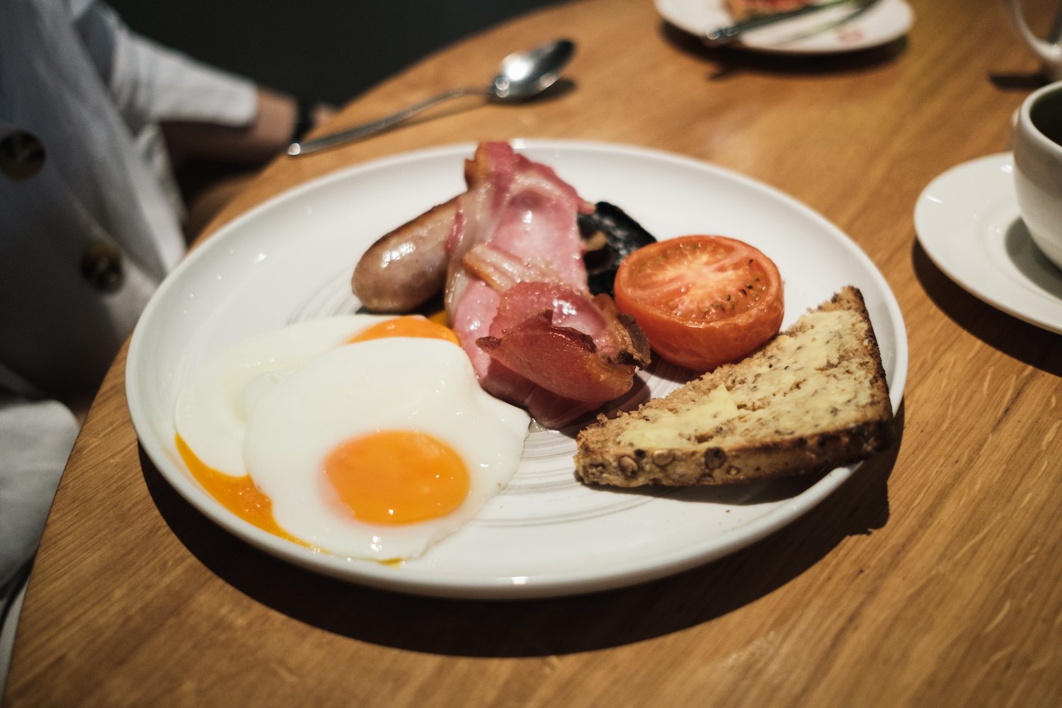 Breakfast at the Queensberry Hotel, Bath, England - by Ben Holbrook from DriftwoodJournals.com-62