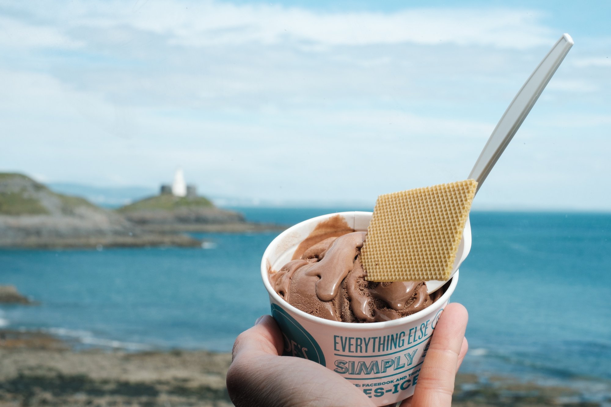 Bracelet Bay with Joe's Ice Cream : Gower Peninsula, Swansea - by Ben Holbrook from DriftwoodJournals.com3