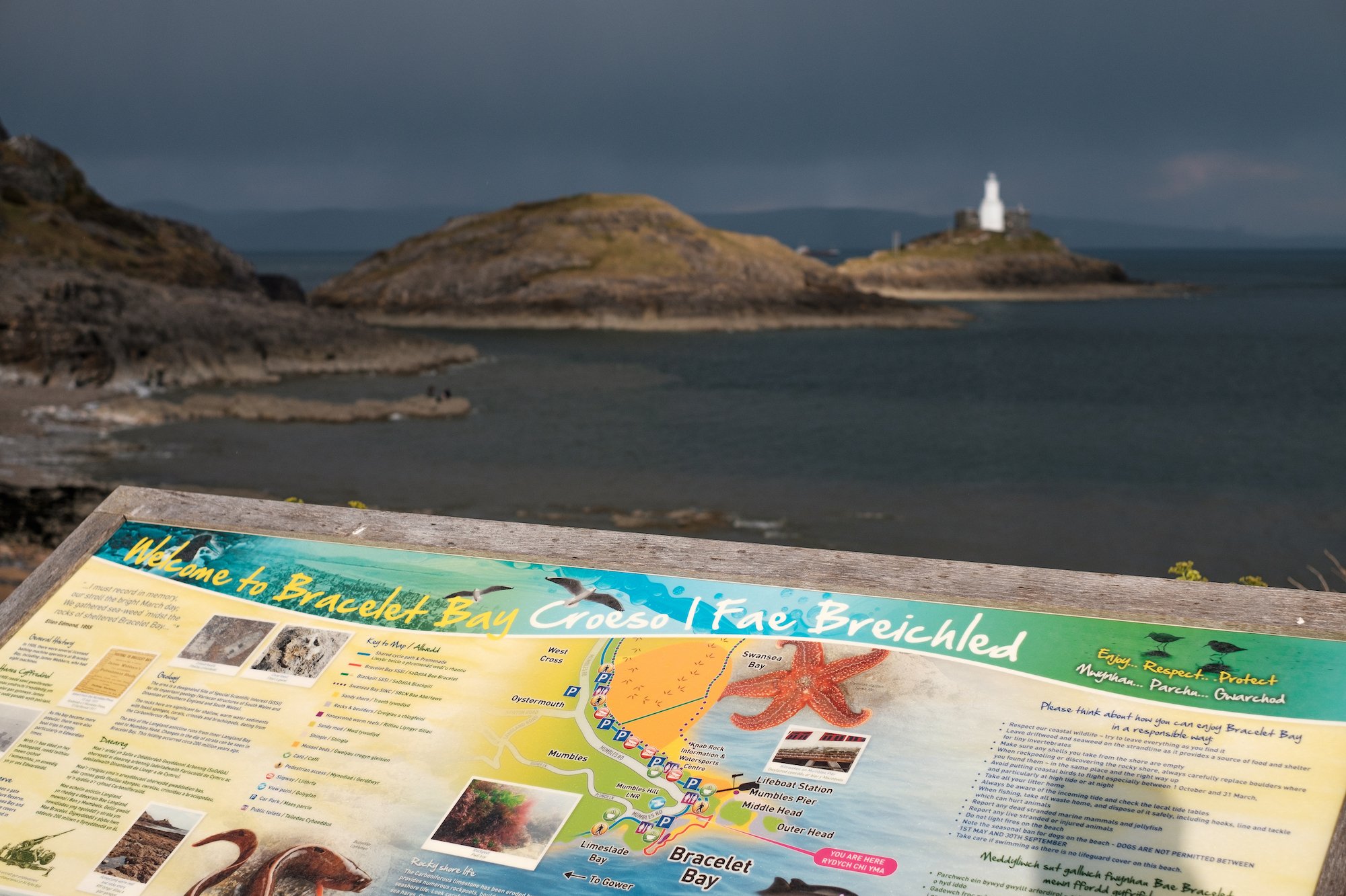 Bracelet Bay with Joe's Ice Cream : Gower Peninsula, Swansea - by Ben Holbrook from DriftwoodJournals.com3