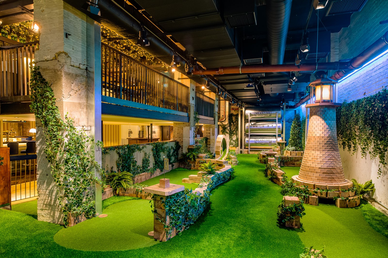 Swingers Crazy Golf and 1920s Cocktail Bar London