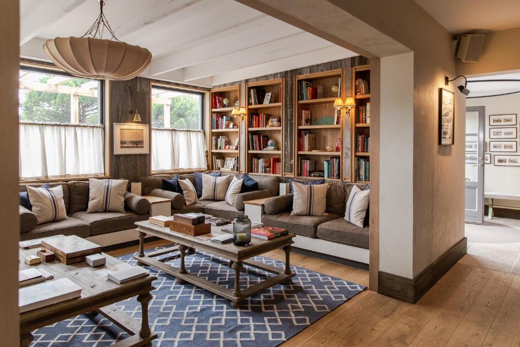 3. The Gallivant, Rye: Elegance Amidst Vineyards and Sand Dunes