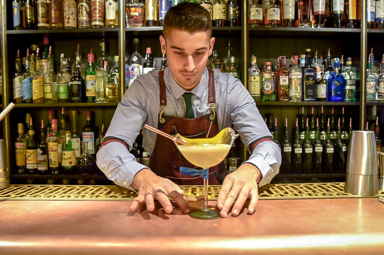 Hemingway Cocktail Bar, Carrer Muntaner, Eixample, Barcelona