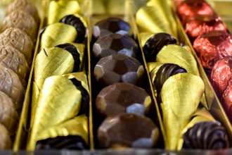 Bomboneria Pons ~ Handmade Chocolate shop in Sants, Barcelona