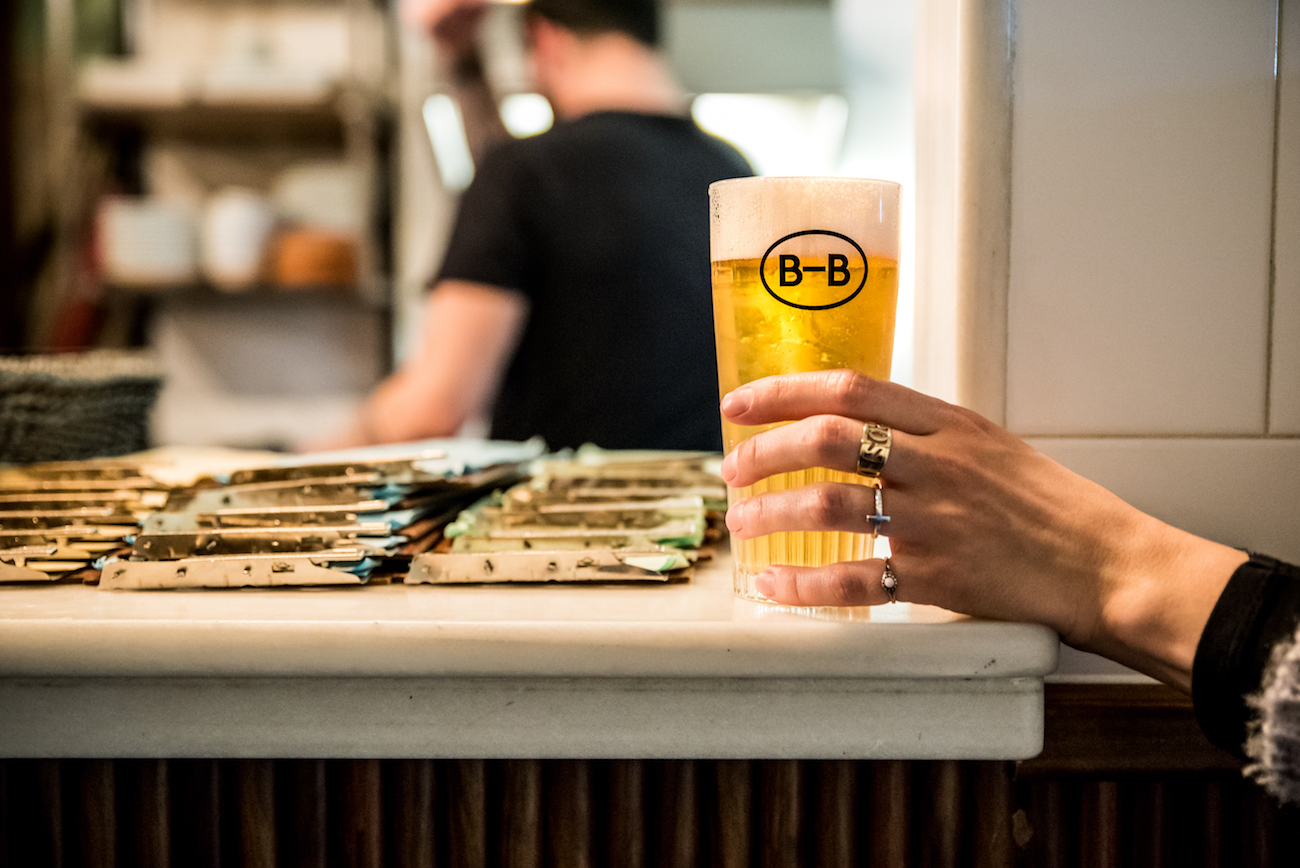 Barna Brew Craft Beer Bar in Sant Antoni, Barcelona – By Ben Holbrook from Driftwood Journals Barna Brew Craft Beer Bar in Sant Antoni, Barcelona – By Ben Holbrook from Driftwood Journals