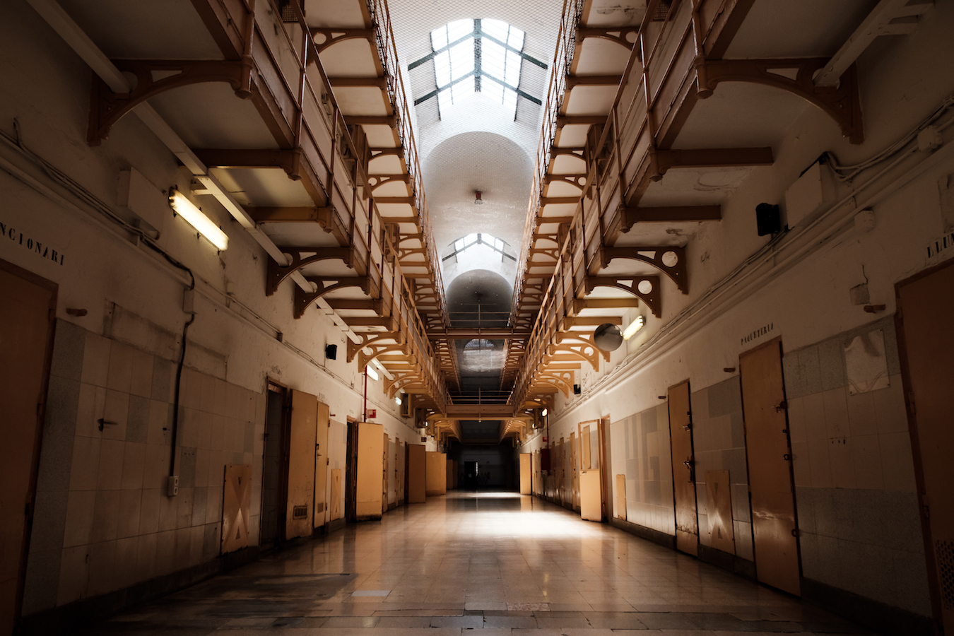 La Modelo Prison in Barcelona - Copyright Ben Holbrook of www.driftwoodjournals.com 2018 La Modelo Prison in Barcelona - Copyright Ben Holbrook 2018DSCF5700