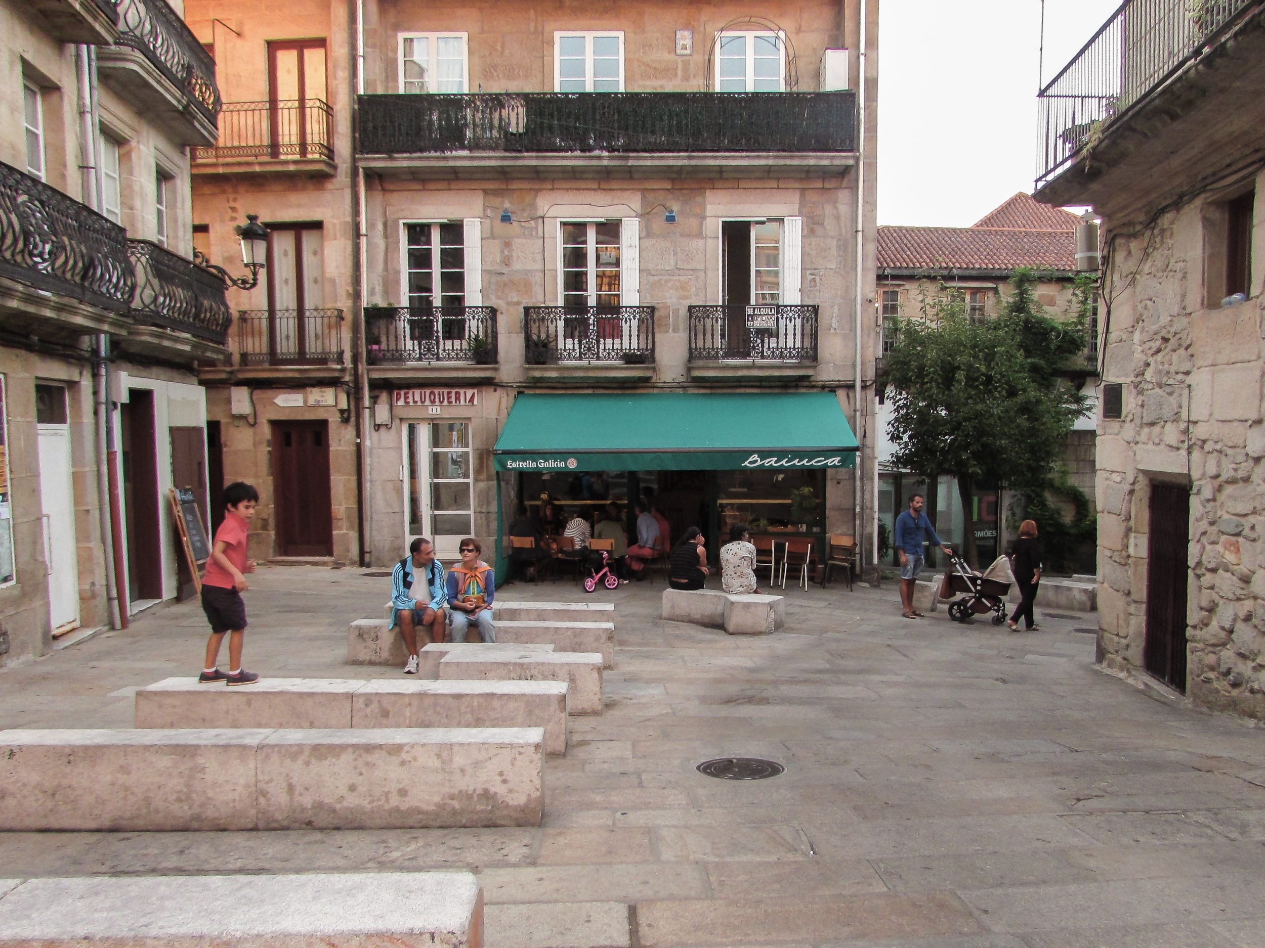 Taberna Baiuca, Vigo, Galicia, Northern Spain - by Ben Holbrook Taberna Baiuca, Vigo, Galicia, Northern Spain - by Ben Holbrook