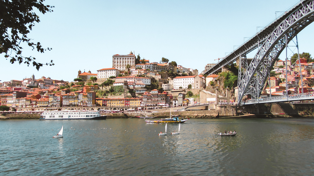Things to Do in Porto / Oporto, Portugal - Travel Guide by Ben Holbrook Things to Do in Porto / Oporto, Portugal - Travel Guide by Ben Holbrook