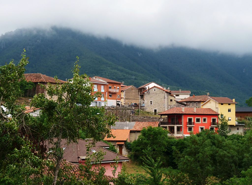 Oseja de Sajambre, Spain