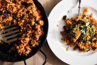 HelloFresh Spanish Paella Photography by Ben Holbrook from DriftwoodJournals.com-5670